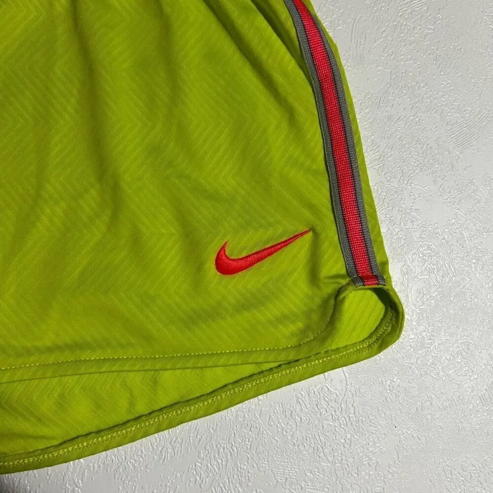 NIKE womens dri fit training running athletic shorts avocado green size xs